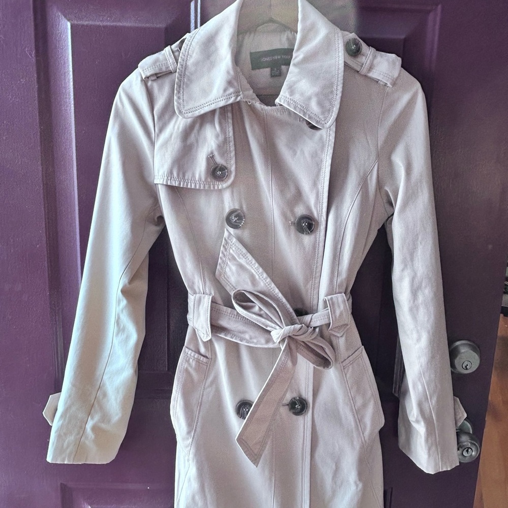 Jones New York Light Tan Trench Coat